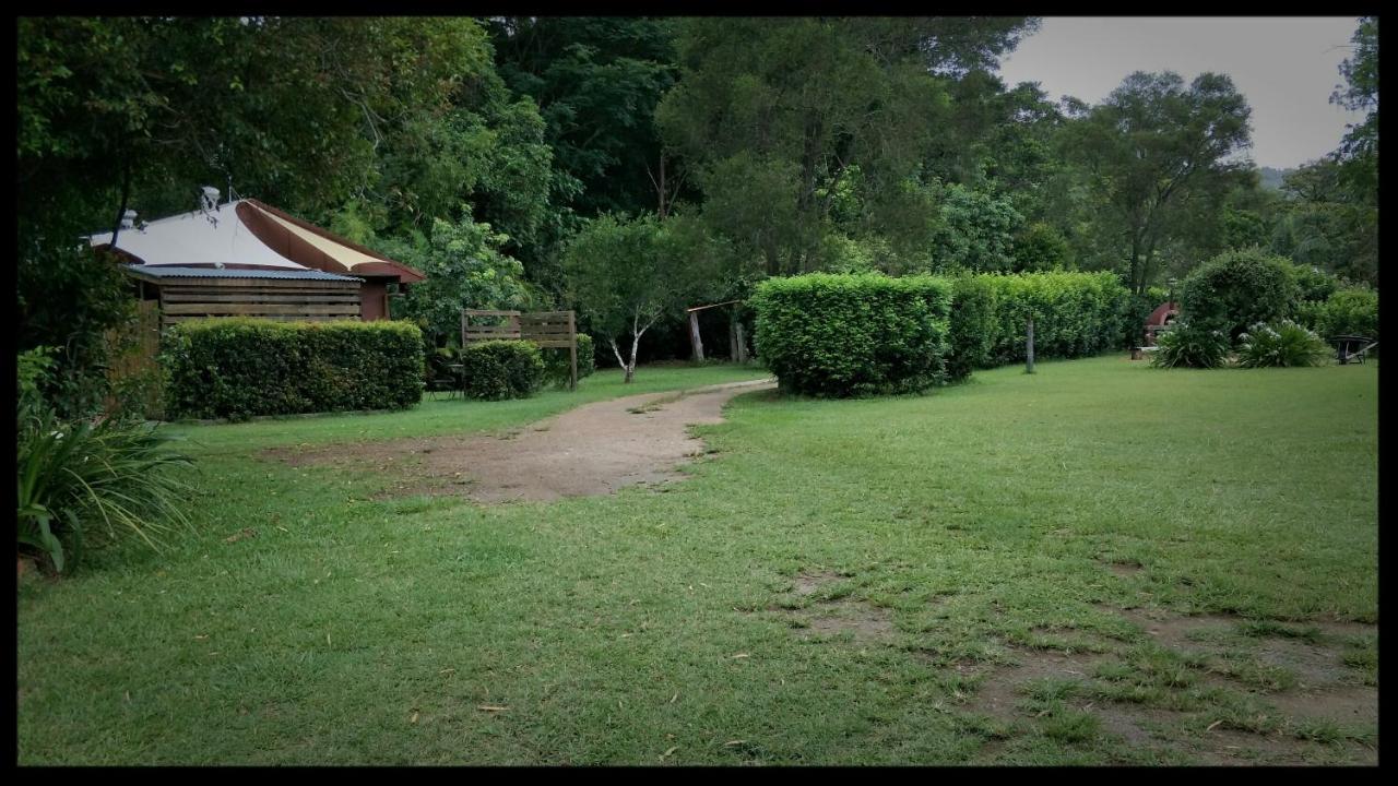 Bielby'S Hideaway Hotel Eudlo Exterior photo